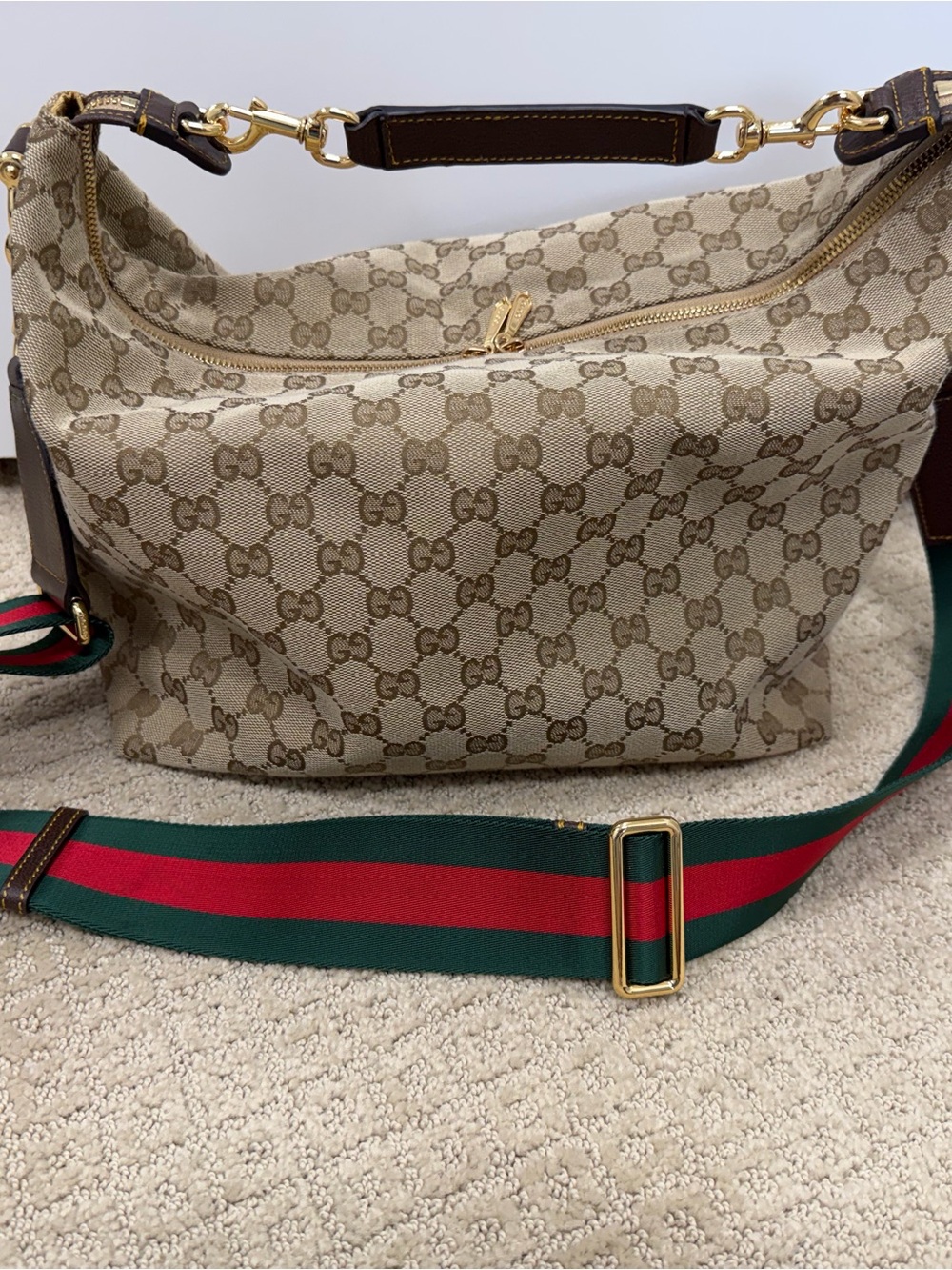 Gucci Beige GG Supreme Shoulder Bag with Green-Red Web Strap
